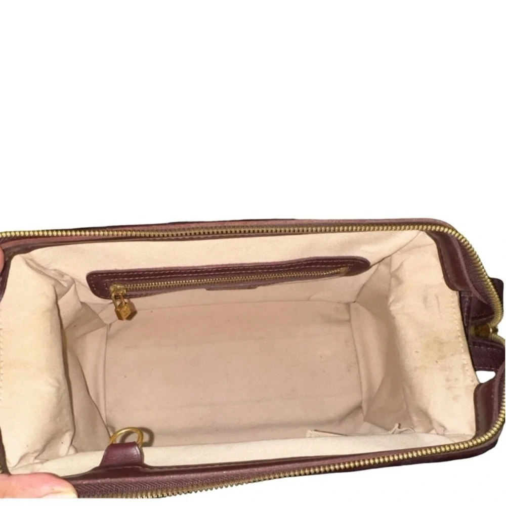 Louis Vuitton with matching Wallet - Picture 7 of 12